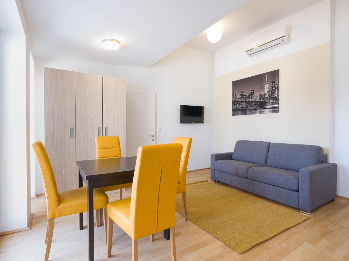 Vienna Stay Apartments Pezzl 1170 エクステリア 写真
