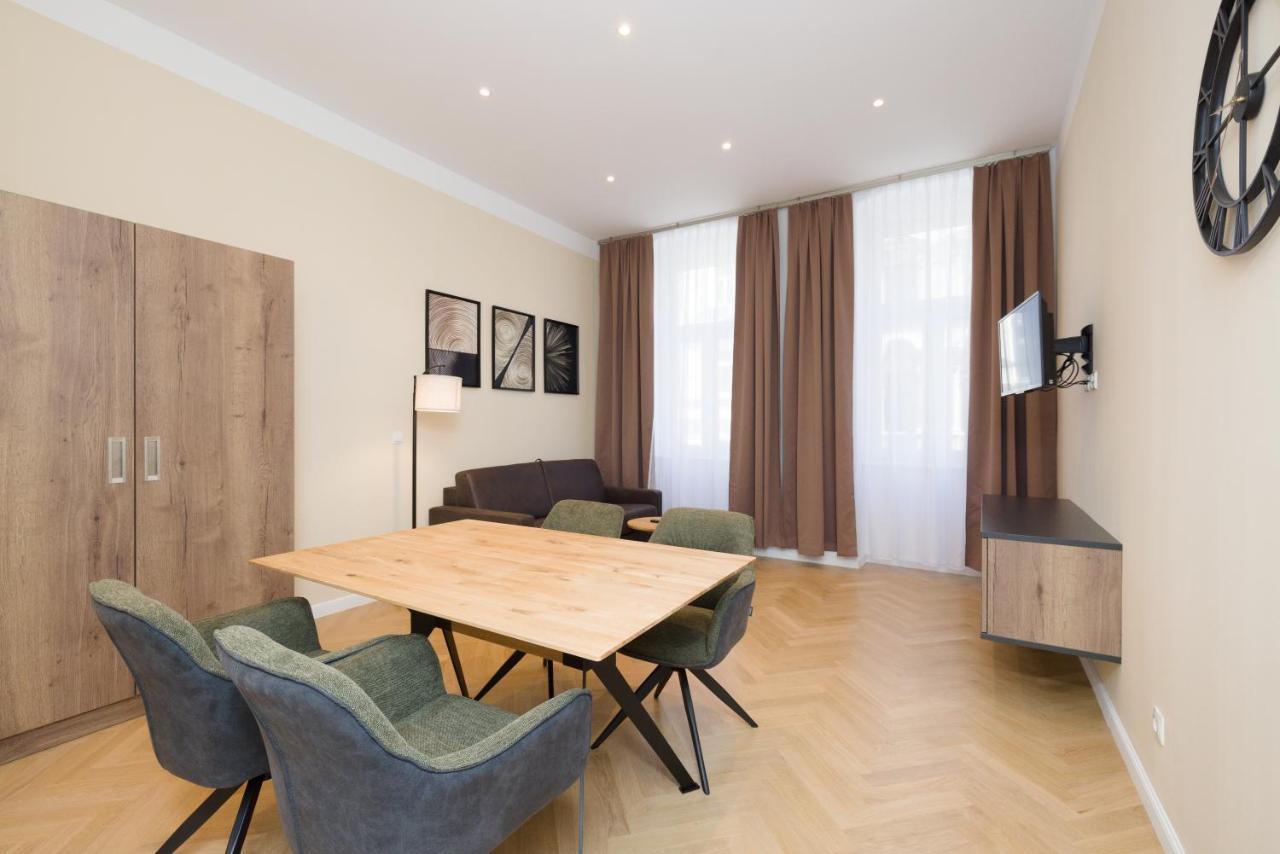 Vienna Stay Apartments Pezzl 1170 エクステリア 写真