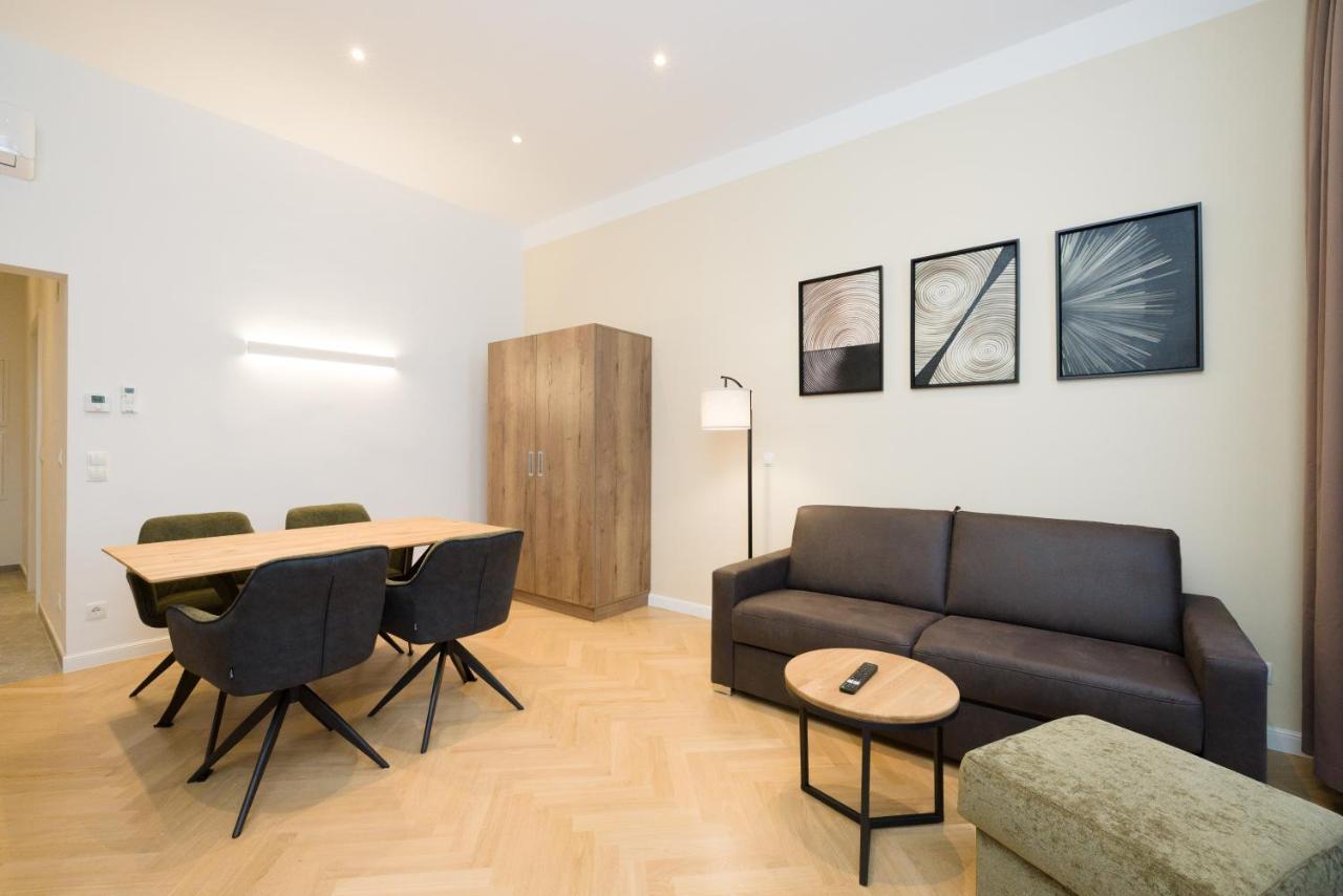 Vienna Stay Apartments Pezzl 1170 エクステリア 写真