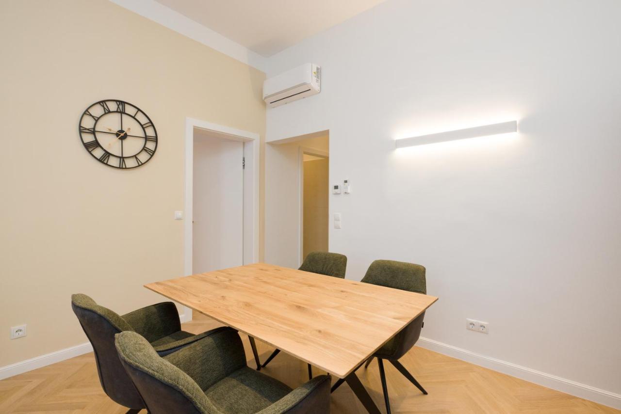 Vienna Stay Apartments Pezzl 1170 エクステリア 写真