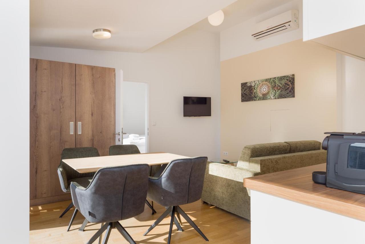 Vienna Stay Apartments Pezzl 1170 エクステリア 写真