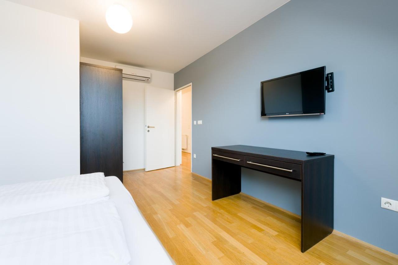 Vienna Stay Apartments Pezzl 1170 エクステリア 写真