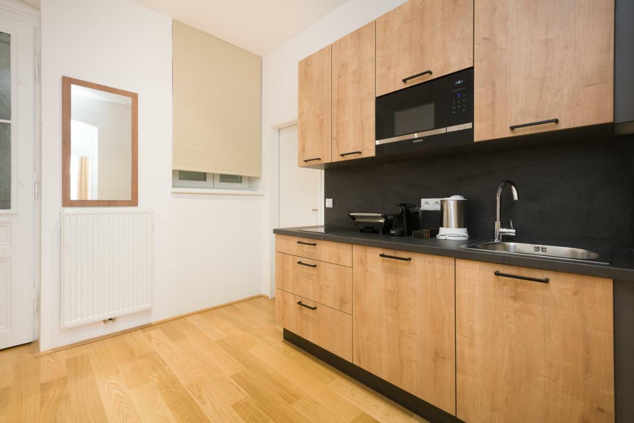 Vienna Stay Apartments Pezzl 1170 エクステリア 写真